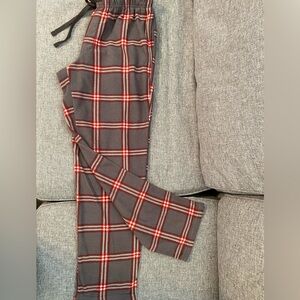 Avalanche Outdoor Supply Co Red and Gray Plaid Sleep pants size medium VGUC